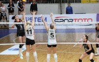 ECZACıBAŞı - Eczacıbaşı Vitra, Serideki İlk Maçı Aldı