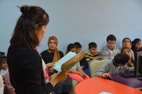 KÜTÜPHANE HAFTASI - Görme Engelliler İçin Kitap Okudular