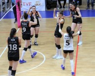 KADIN VOLEYBOL TAKIMI - Vakıfbank, Sultanlar Ligi'nde Yarı Finalde