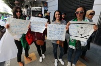 Cezayir'de En Büyük Buteflika Karşıtı Eylem