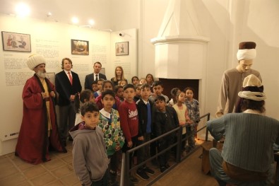 Trakya Üniversitesiden 'Gönül Elçileri-Çocuk Akademisi' Projesi