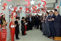 İSTİMLAK - Vali Şentürk, 'Kütüphane Ve Robotik Sınıf' Açılışına Katıldı