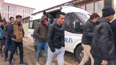 Erzincan'da 49 Düzensiz Göçmen Yakalandı