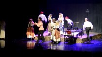 ATILGAN GÜMÜŞ - 'Sefiller' Müzikali Bursa'da Sahnelendi