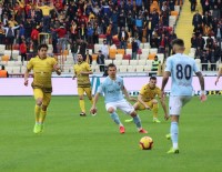ALEKS TAŞÇıOĞLU - Spor Toto Süper Lig Açıklaması Evkur Yeni Malatyaspor Açıklaması 0 - Medipol Başakşehir Açıklaması 1 (İlk Yarı)