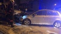 AHMET HAŞIM - Başkent'te Zincirleme Trafik Kazası Açıklaması 1 Araç Yandı 1 Kişi De Yaralandı
