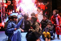 FUAT AKDOĞAN - Fuat Akdoğan'ın Son Mitinginde İzdiham Yaşandı