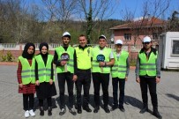 OKUL GEÇİT GÖREVLİSİ - Gönüllü Okul Geçit Görevlilerine Teorik Eğitim