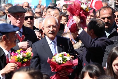 Kılıçdaroğlu Eskişehir'de Bahar Yürüyüşü'ne Katıldı