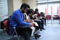 ABANT - Üniversite Öğrencileri Köy Okullarındaki Çocuklar İçin Bez Çanta Dikti