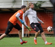 KARABÜKSPOR - Adanaspor, Karabükspor Mesaisini Sürdürdü