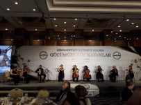 CUMHURİYET ANITI - Büyükçekmece Belediyesi 60'Incı Yılını Kutladı
