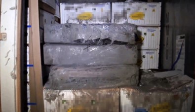 İstanbul'da Muz Yüklü Konteynerden 185 Kilo Kokain Çıktı