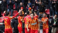 SARı KıRMıZıLıLAR - Kayserispor Rekor Kırdı
