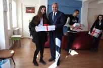 CAHIT ZARIFOĞLU - Kitap Kurtlarına Ödülleri Verildi