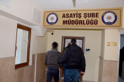 Nevşehir'de Hakkında Arama Kararı Olan 3 Kişi Tutuklandı