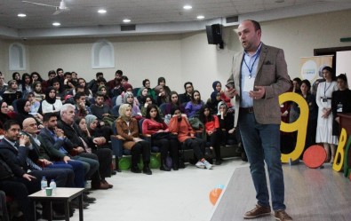 Anadolu'daki Çocuklara 'Umut' Oldular