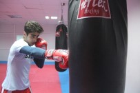 BOKSÖR - Diz Kapağı Çatladı, Dağlarda Koştu İyileşti Önce Türkiye 3'Üncüsü Sonra Şampiyon Oldu