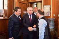 MARKAR ESAYAN - Fatih Belediye Başkan Adayı Turan, Sahakyan Nunyan Ermeni İlkokulu'nu Ziyaret Etti