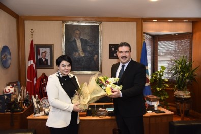 Rektör Çomaklı'ya Ziyaretler Sürüyor