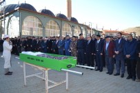 AFYONKARAHİSAR VALİSİ - Şehit Nurullah Oymak'ın Annesi Son Yolculuğuna Uğurlandı