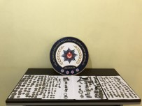 Berber Dükkanında 306 Parça Tarihi Eser Ele Geçirdi