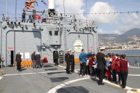 MUSTAFA HARPUTLU - Gediz F 495 Fırkateyni Alanya'da Ziyarete Açıldı
