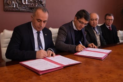 İmzalar Atıldı, Öğrencilere Burs Müjdesi