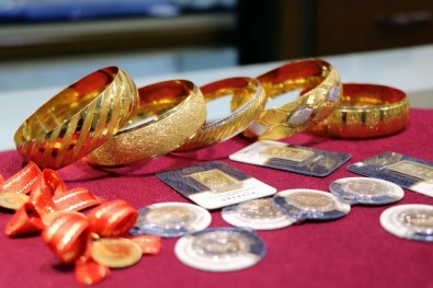 Kuyumcuların Başı Sahte Altınla Dertte