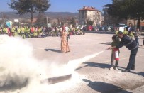 DEPREM HAFTASI - Okulda Deprem Ve Yangın Tahliye Tatbikatı