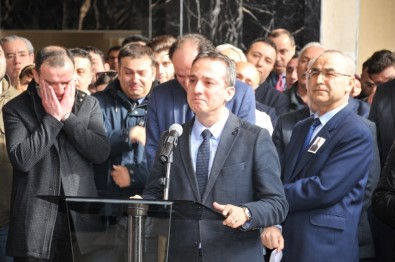 OMÜ 'Kemal Hoca'ya Ağladı