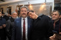 SERVİS ÜCRETİ - Palancıoğlu İldem'de Vatandaşlarla Kucaklaştı