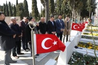 EDIRNEKAPı - AK Parti Zeytinburnu Adayı Ömer Arısoy Regaip Kandili'nde 15 Temmuz Şehitliği'ni Ziyaret Etti