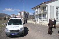 SÜLEYMAN DEMIREL ÜNIVERSITESI - Apartta Silahla Vurulan Üniversite Örencisinden Acı Haber
