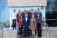 BAŞKENT ÜNIVERSITESI - Başkan Ertürk'ün Mezuniyet Heyecanı