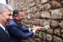 LÜTFÜ SAVAŞ - Eski Antakya Sokaklarına Restorasyon Çekici Vuruldu