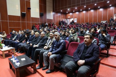 Varto'da 'Kur'an Ve Sünnet Perspektifinden Gençlik' Konferansı