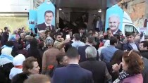 KAZLıÇEŞME - Bakan Kurum, Zeytinburnu'nda Vatandaşlarla Buluştu