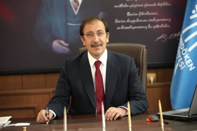 Başkan Bulutlar 8 Mart Dünya Kadınlar Gününü Unutmadı