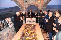 REGAİP KANDİLİ - Bereket Sofrası Hamzabey Mahallesi'nde Kuruldu