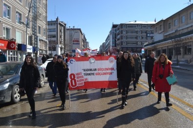 Erzurum'da 8 Mart Dünya Kadınlar Günü Etkinlikleri Düzenlendi