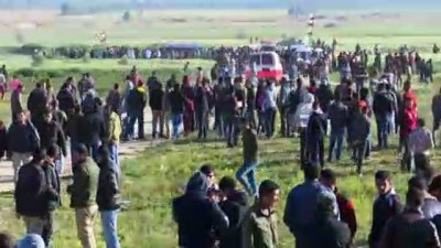 GÜNCELLEME- İsrail Askerleri Gazze Sınırında 26 Filistinliyi Yaraladı