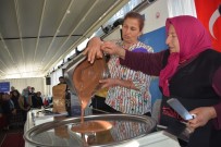WORKSHOP - Kadınlar Gününde Trabzonlu Köylü Kadınlara Çikolata Yapmayı Öğrettiler