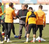 YUTO NAGATOMO - Galatasaray, Antalyaspor Hazırlıklarını Sürdürdü