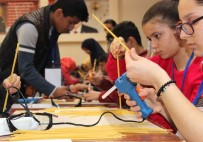 ADıYAMAN ÜNIVERSITESI - Geleceğin Mühendisleri Makarnadan Köprü Yaptı