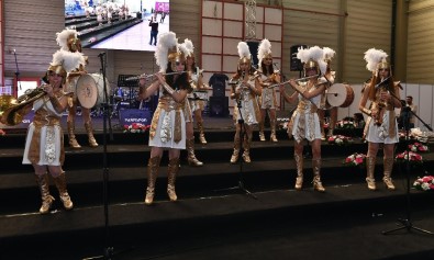 İzmir'in İlçelerinde 8 Mart Dünya Kadınlar Günü Coşkusu