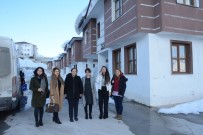 DÜNYA KADıNLAR GÜNÜ - Kadın Girişimcilerden Dünya Kadınlar Günü'nde Anlamlı Ziyaret