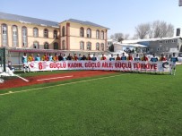 SOSYAL HİZMET - Kadınlar Günü'nde Anlamlı Pankart