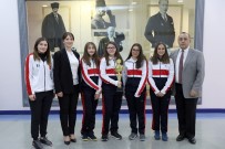 GAZIANTEP ÜNIVERSITESI - SANKO Okulları Yıldız Kızlar Tenis Takımı İl Birincisi Oldu