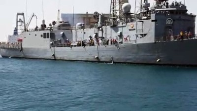 TCG Gökçeada Fırkateyni Port Sudan'da